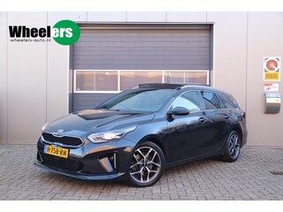 Kia Ceed 1.4 T-GDI GT-Line Automaat, Stoel & Stuurverwarmd, Pano, Camera