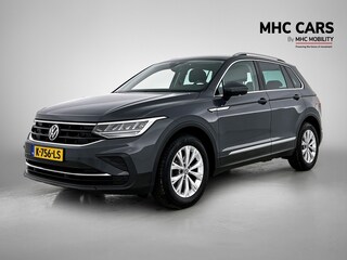 Volkswagen Tiguan 1.5 TSI Life Business | Trekhaak | Clima | Navi |