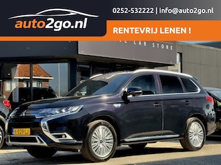 Mitsubishi Outlander 2.4 PHEV INSTYLE AUT. PANODAK DESIGNO-LEDER  NAVI CAMERA APPLE-CARPLAY LED LMV PDC