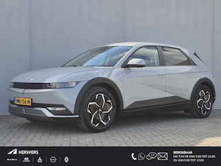 Hyundai Ioniq 5 Style 77.4 kWh Automaat / Fabrieksgarantie tot 05-2030 / Accu SOH 100% / Warmtepomp / CCS snellader / WLTP 507 km / Trekhaak vast / All season banden / Achteruitrijcamera / Trekgewicht 1600 kg / Apple Carplay Android Auto / Keyless Entry/Start /