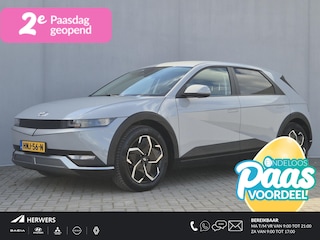 Hyundai Ioniq 5 Style 77.4 kWh Automaat / Fabrieksgarantie tot 05-2030 / Accu SOH 100% / Warmtepomp / CCS snellader / WLTP 507 km / Trekhaak vast / All season banden / Achteruitrijcamera / Trekgewicht 1600 kg / Apple Carplay Android Auto / Keyless Entry/Start /