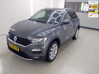 Volkswagen T-Roc 1.0 TSI Style Business