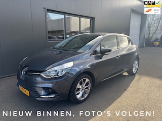 Renault Clio TCe 90 Limited / Navigatie / Parkeersensoren achter!