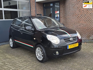 Kia Picanto 1.0 X-pect Apk 11-206 |Zuinig | 5DR