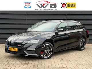 Skoda Octavia Combi 1.4 TSI RS iV PHEV I Carplay I ACC I Stuurverw I Carbon