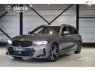 BMW 3-serie Touring 330i xDrive M SPORT|Automaat|LED|Camera|Navi|Sfeerverlichting|HIFI|Alarm|19inch