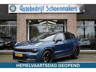 Lynk & Co 01 1.5 BLACKLINE+MY23! 6.6Kwh ZWARTE-HEMEL ROLHOES MY23 360-CAMERA PANO/SCHUIF INFINITY DAB NAVI CARPLAY STOELVERWARMING ELEK.ACHTERKLEP 20"LMV