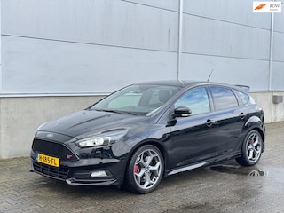 Ford Focus 2.0 ST 250 PK! LEER|KEYLESS|CRUISE|CLIMA|NAVI|