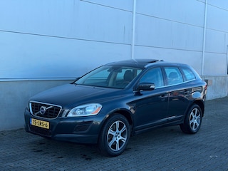 Volvo XC60 2.0T Summum CLIMA|PANO|CRUISE|LEER|XENON|NAP|