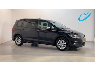 Volkswagen Touran 1.5 TSI 150pk Comfortline Business 7p Stoelverwarming Navigatie App-Connect Adaptive Cruise