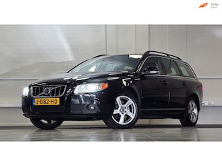 Volvo V70 2.0 T5 Automaat LPG G3 Trekhaak Allseason banden