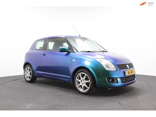 Suzuki Swift 1.3 Exclusive | Automaat | Airco | Groot scherm | Kameleon gewrapt / wrap