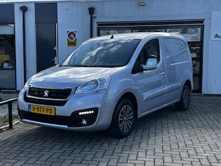 Peugeot Partner 120 1.6 BlueHDi 100 L1 Premium Pack S&S Navi | Cruise | Trekhaak | PDC | Bumpers in kleur