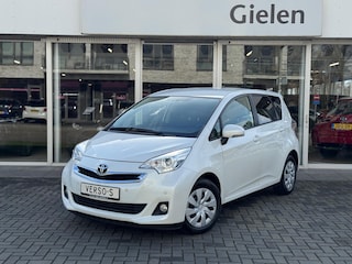 Toyota Verso-S 1.3 VVT-I CVT Automaat Aspiration Plus | Parelmoer wit, Parkeersensoren voor + achter, Airconditioning, Cruise control