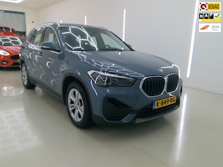 BMW X1 XDrive25e Executive+Led+Volleder+Navigatie+stoel-verw+Premuim-Kleur+parkeer-Hulp + 52KM-actieradius =INCL BTW