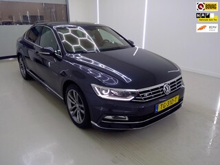 Volkswagen Passat 1.4 TSI ACT Highline Business 3X R Line +Led+Volleder+stoel-verw+Navigatie+vitrual+18"lmv = KOOPJE !!