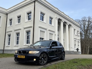 BMW 118i 3 DEURS COUPE, 1:19!, M PAKKET