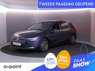 Volkswagen Golf 1.0 eTSI Life Active 110 pk Automaat (DSG) | Verlengde garantie | Navigatie | Parkeersensoren | Achteruitrijcamera | Autom. airco (3 zones) | Stoelverwarming |