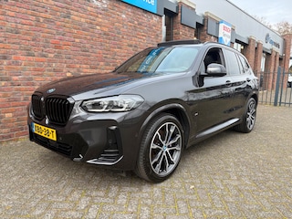 BMW X3 XDrive30e High Executive M-sport Panoramadak|M-stoelen|Head-up|Camera