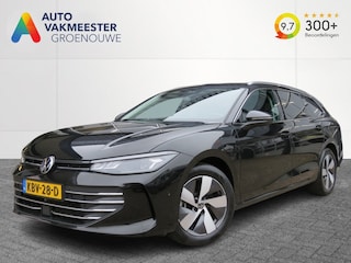 Volkswagen Passat 1.5 eHybrid 204pk Elegance / Trekhaak / Head up / Stoel en stuurverw. / IQ Light / FABRIEKS garantie