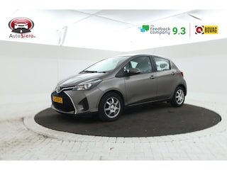 Toyota Yaris 1.3 VVT-i Aspiration 5 Deurs, Navigatie, Lmv, Airco