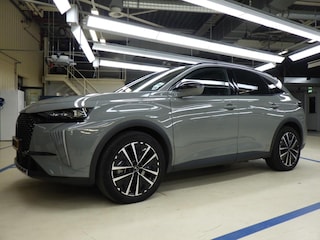 DS 7 1.6 PHEV 300 4x4 Etoile | Achterbank in delen neerklapbaar | Achteruitrijcamera | Airco (automatisch)