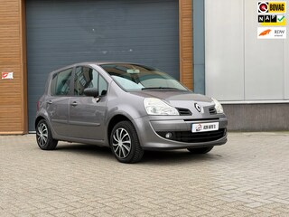 Renault Modus 1.2 TCE Night & Day
