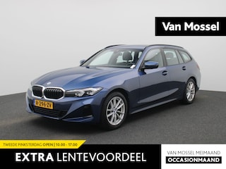 BMW 3-serie Touring 318i AUTOMAAT | LEDER | NAVIGATIE | APPLE CARPLAY | PARKEERSENSOREN