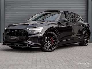 Audi Q8 60 TFSI E Quattro S-Line Pano RS-Stoelen Trekhaak Massage 23" Softclose HUD