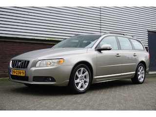 Volvo V70 2.4D 163PK Ocean Race/Leer/Trekhaak/Nette staat/ 17 Inch.LMV.