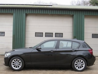 BMW 114I EDE EXECUTIVE