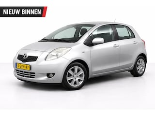 Toyota Yaris 1.3 VVTi Sol AIRCO AUTOMAAT 5-DEURS NAVIGATIE