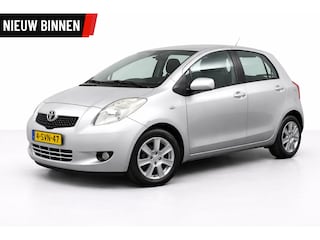 Toyota Yaris 1.3 VVTi Sol AIRCO AUTOMAAT 5-DEURS NAVIGATIE