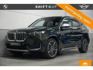 BMW X1 sDrive18i Panoramadak | Harman Kardon | Head Up | Stuurverwarming