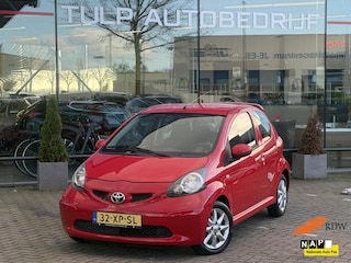 Toyota Aygo 1.0-12V + Airco Radio/CD Betaalbaar&Betrouwbaar