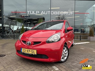 Toyota Aygo 1.0-12V + Airco Radio/CD Betaalbaar&Betrouwbaar