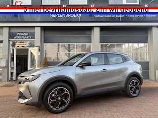Alfa Romeo Junior Elettrica Speciale 54 kWh | ACC | Clima | LED  05-2025 10.537 KM