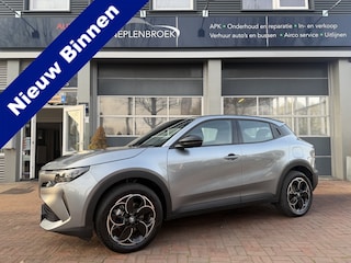 Alfa Romeo Junior Elettrica Speciale 54 kWh | ACC | Clima | LED  05-2025 10.537 KM