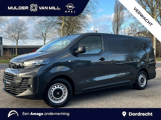Opel Vivaro Electric L3 75 kWh 136pk | ACTIE! | 8 jaar garantie | 0% financial lease| NAVI | Apple Carplay | Android Auto | Parkeersensoren voor- en achter | Achteruitrijcamera | Dode hoek detectie | Mistlampen | Licht- en regensensor | Automatische verlichting | Digital cockpit | Tussenwand comfort met raam | Houten afwerking laadruimte | Reservewiel | van €48.710 voor €35.850 ex. BTW rijklaar