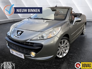 Peugeot 207 CC 1.6 16V T Féline Cabrio Cruise Lmv Pdc