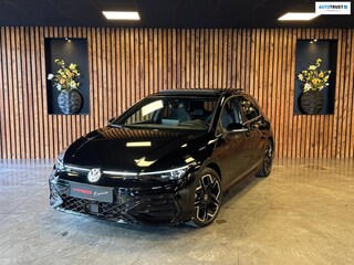 Volkswagen Golf 1.5 eTSI R-Line / 360 Camera / Pano / H/K / Stoel/Stuur verwarming / Carplay