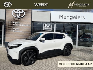 Toyota Urban Cruiser Executive 61 kWh | Nu met EXTRA INRUILVOORDEEL VAN € 1.500,-