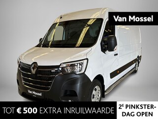 Renault Master T35 2.3 dCi 135 L3H2 Work Edition | Airconditioning | Cruise control Standaard | Connectiviteit | Navigatie | Lederen bekleding  | Park Distance Control achter | Achteruitrijcamera | 2 zitplaatsen rechtsvoor | Verlengde of verhoogde carrosserie | Schuifdeur rechts | Achterdeuren |