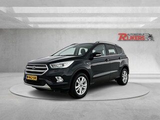 Ford Kuga 1.5 EcoBoost Titanium 150PK Handgeschakeld Bluetooth,Cruise Contr,Climate Contr,PDC V+A,Navigatei,Winterpack,Trekhaak