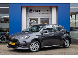 Toyota Yaris 1.5 Hybrid 115 Comfort | Camera | Trekhaak | Adaptieve Cruise Control | Apple Carplay/Android Auto | | Achteruitrijcamera | Apple Carplay/Android Auto|telefoonintegratie premium | Cruise control adaptief