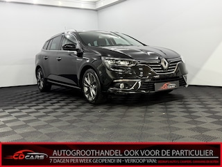 Renault Mégane Estate 1.2 TCe Série Signature Exclusiv Leder, Camera, Navi, Bose geluidsysteem, Keyless start, Cruise control, Lichtmetalen velgen, Stoelverwarming