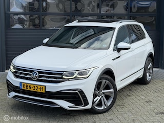 Volkswagen Tiguan 1.5 TSI R-Line Business+ | Pano | Vol optie