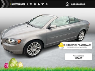 Volvo C70 Convertible 2.4i Summum | 12 maanden BOVAG garantie | Stoelverwarming | Elektrische stoel met geheugen | Parkeersensoren | Regensensor | Automatisch dimmende binnenspiegel | Afneembare Trekhaak