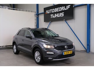 Volkswagen T-Roc 1.0 TSI Style - N.A.P. Airco, Cruise, PDC, Carplay.