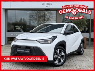 Toyota Aygo Hybrid 115 play | LM Velgen | Stoelverwarming